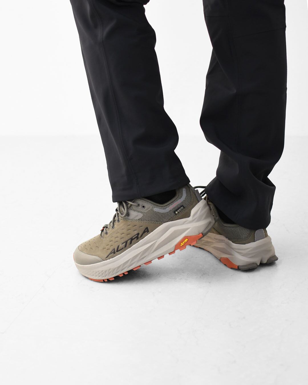 ALTRA [アルトラ] OLYMPUS 6 HIKE LOW GTX M [AL0A85NM / BROWN/TAUPE