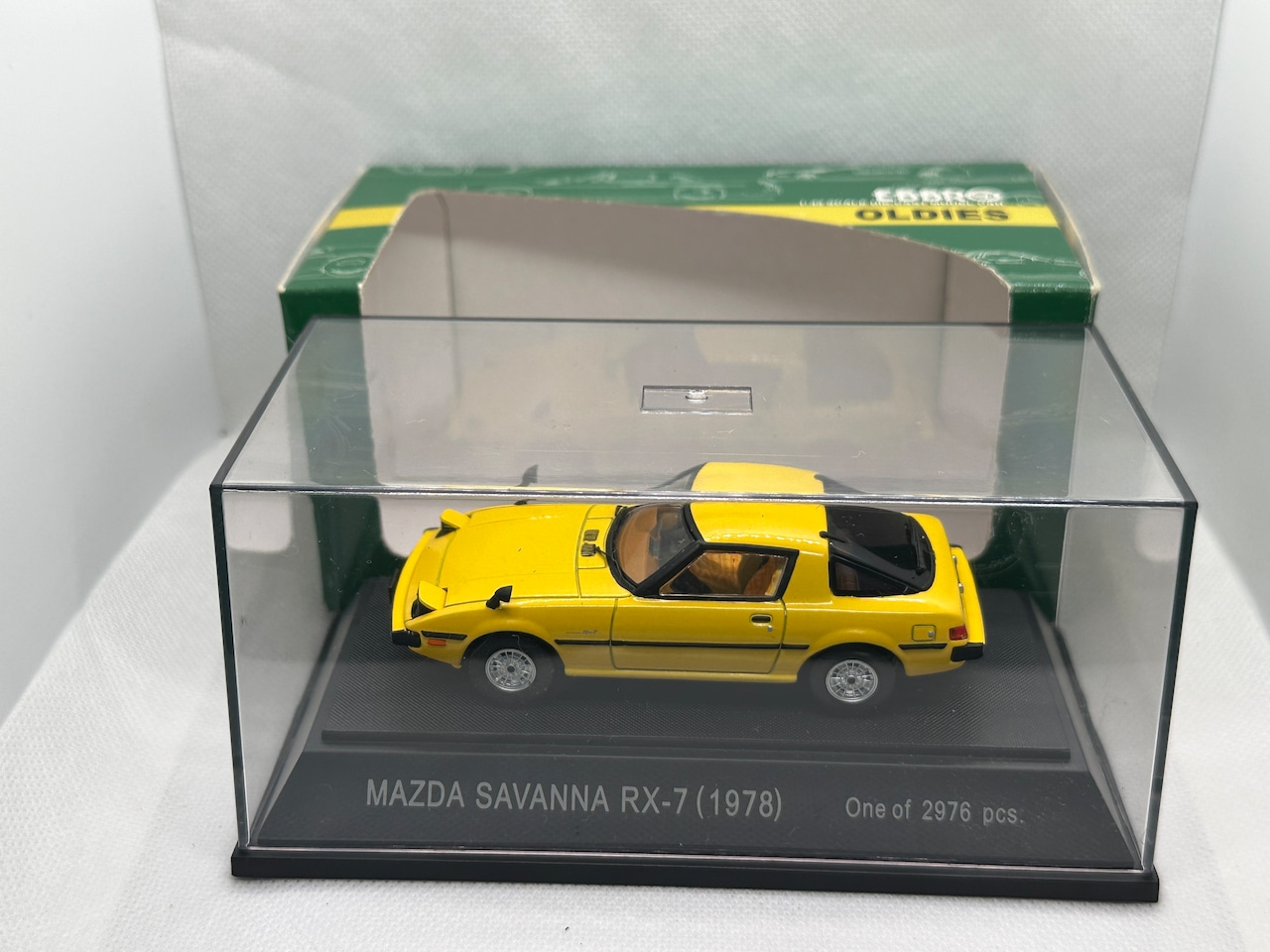 【エブロ】1/43 マツダ RX-7 SA22 (黄色) 買取品