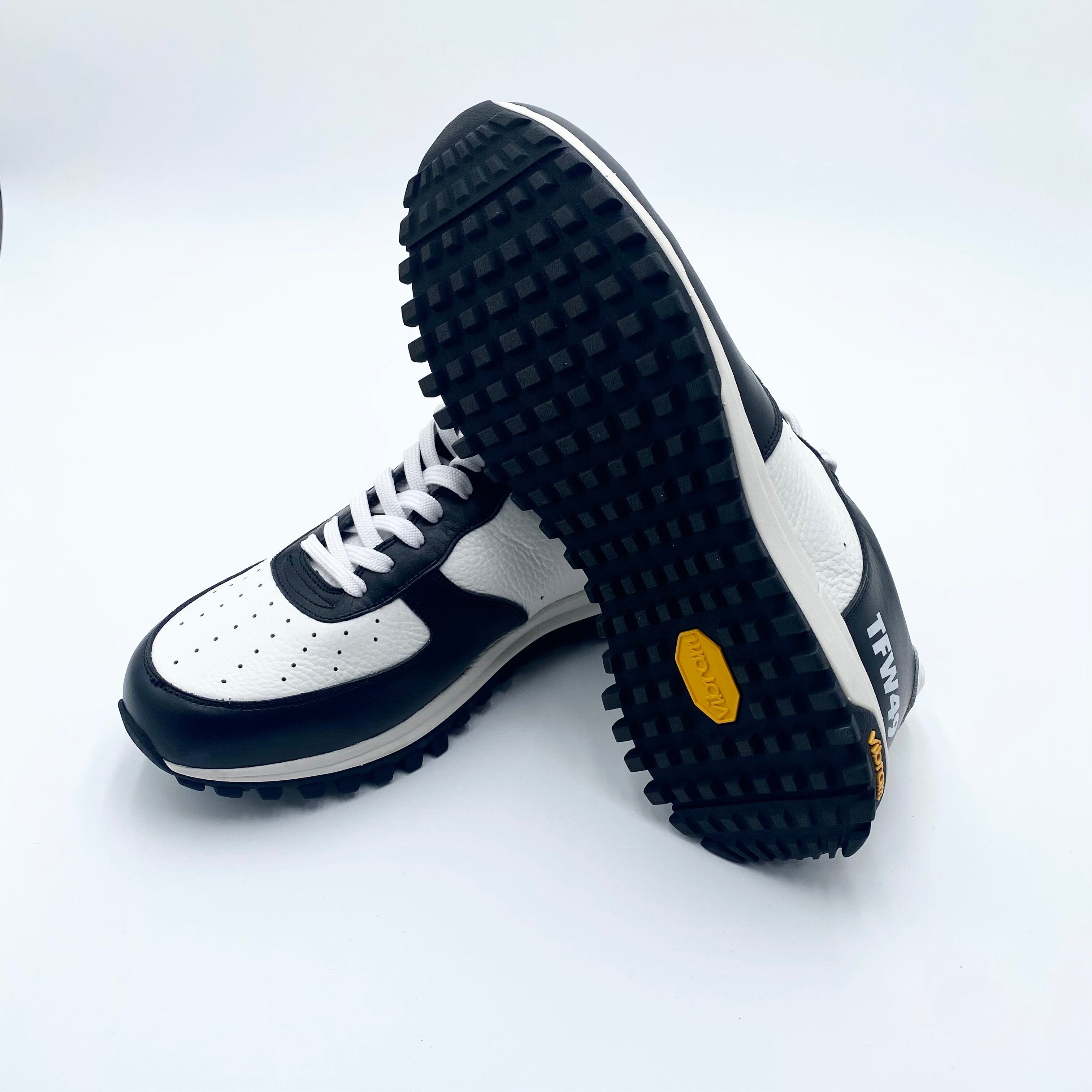 TFW49】TFW49 SHOES（WHITExBLACK） | Sandy GOLF