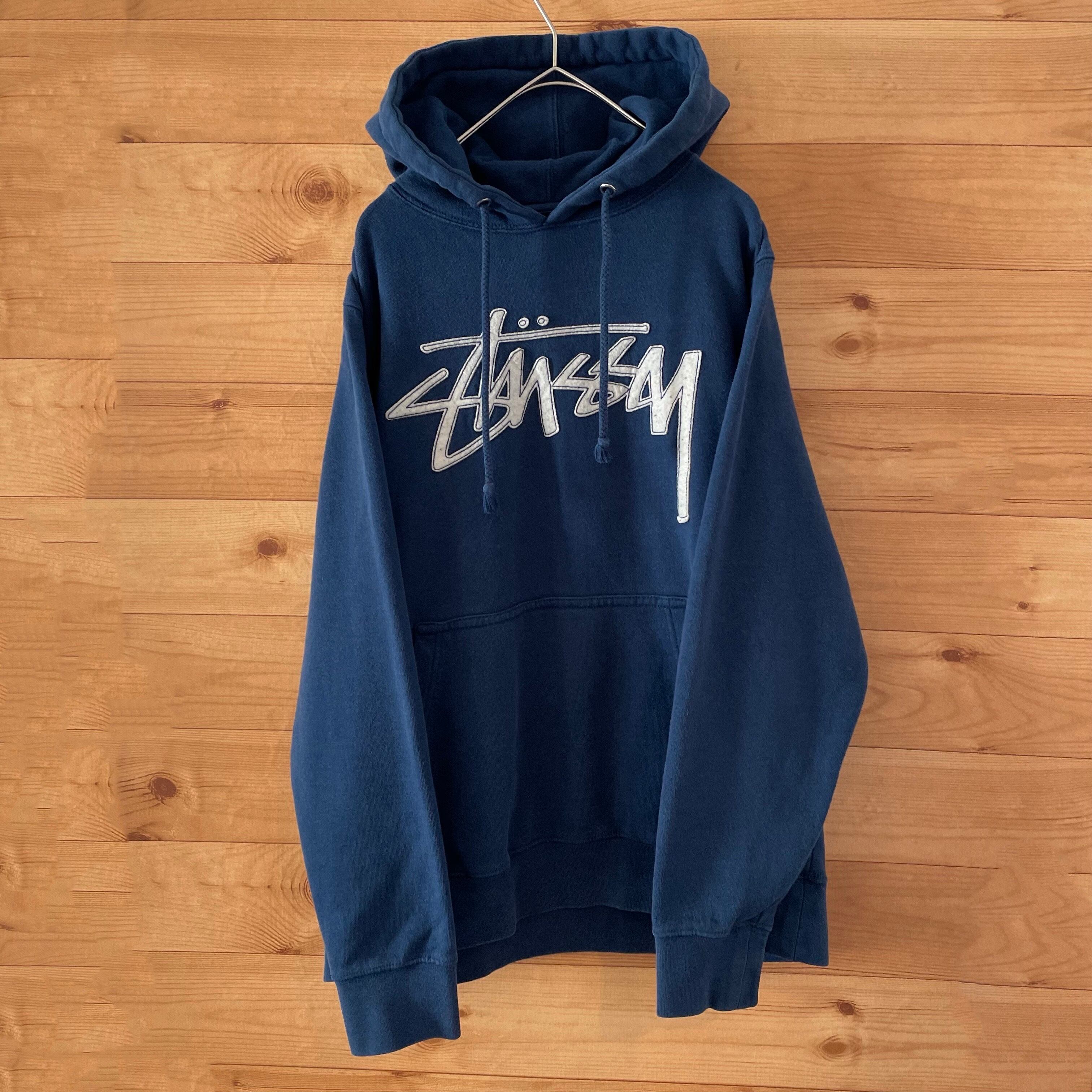 ステューシー　stussy パーカー