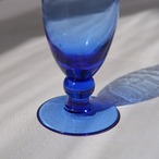 なみなみブルーの一輪挿し