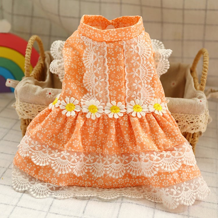送料無料！犬の服 花柄ワンピース スカート 前開き ボタン ペット