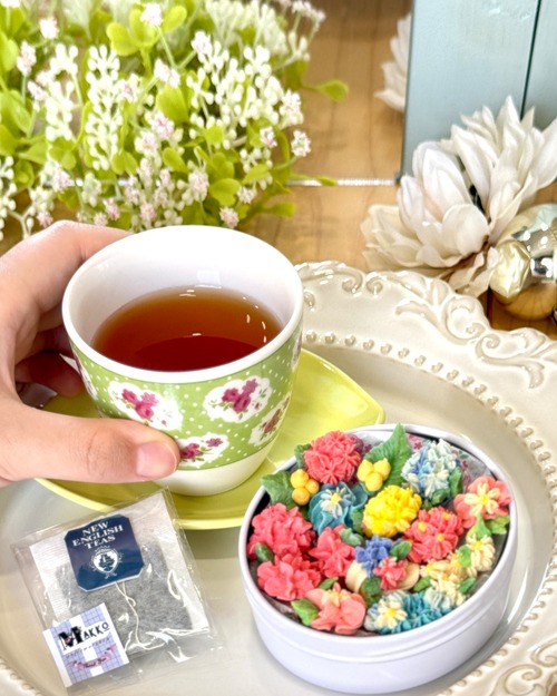 花咲く あんクッキー缶｜食べられるお花のクッキーギフト