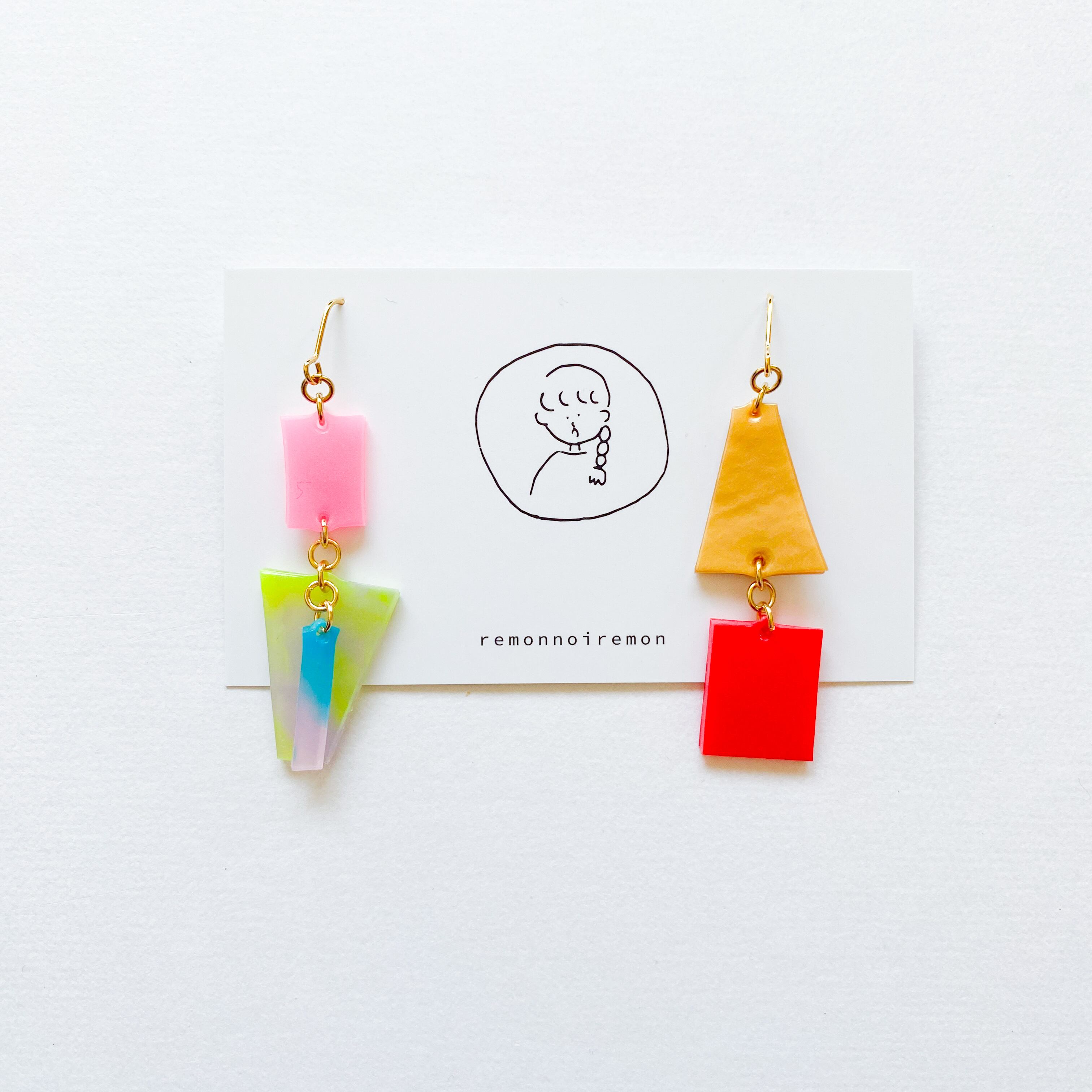 カケラピアス/イヤリング