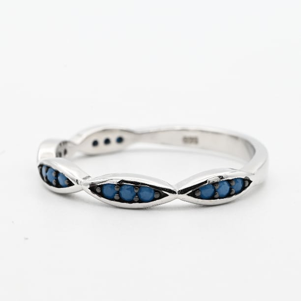 Turquoise Studs Accent Wavy Design Ring #19.0 / Denmark