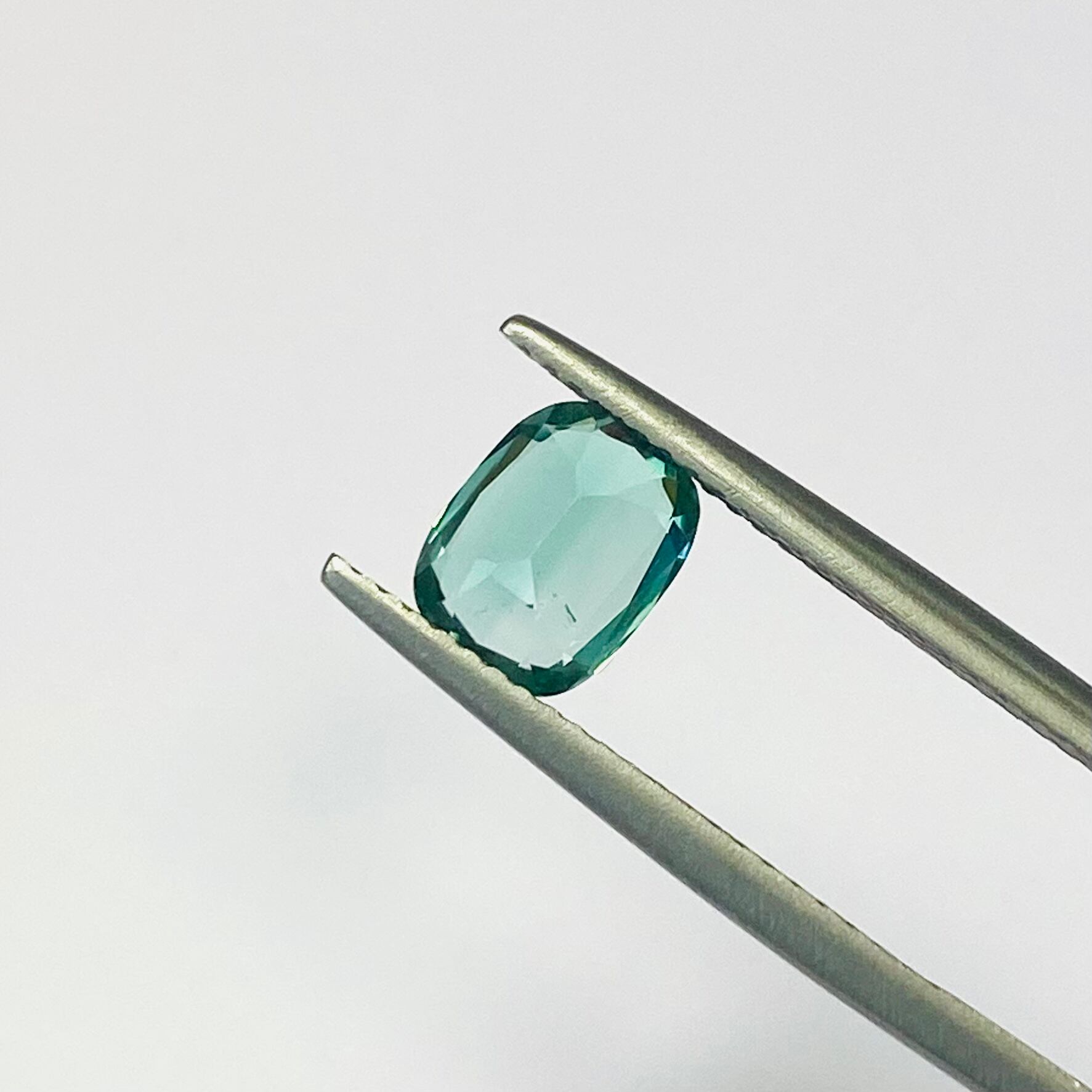 ビーチでわいわいラグーンカラートルマリン