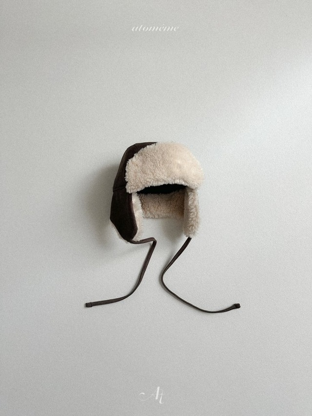 atomeme25wn_Mustang Shearling Hat