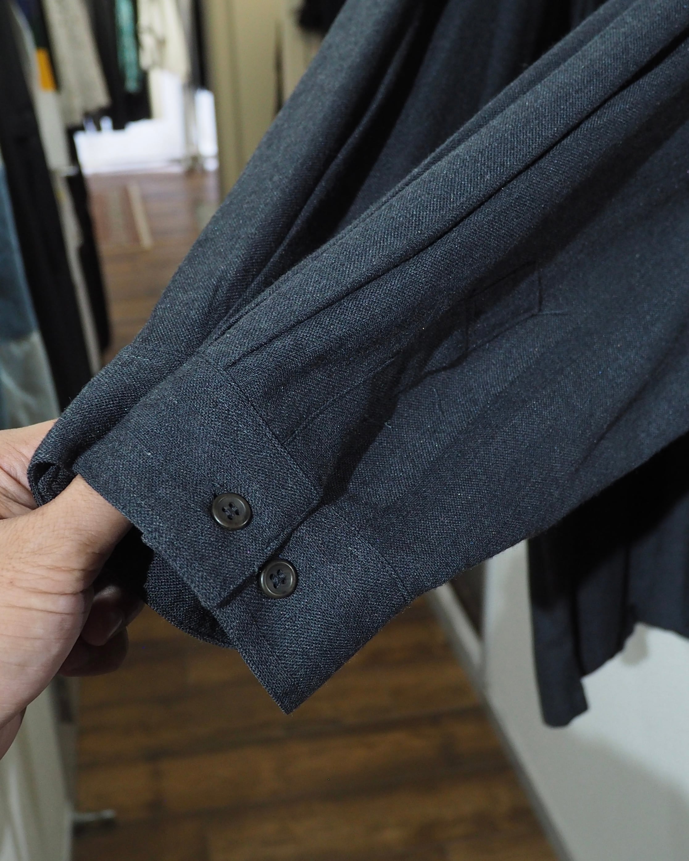 1990s " UMBERTO GINOCCHIETTI " Beautiful Charcoal Gray Color Vintage Over Silhouette No Collar Shirt