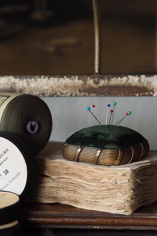 予てよりな変化antique brass pin cushion finestaRt