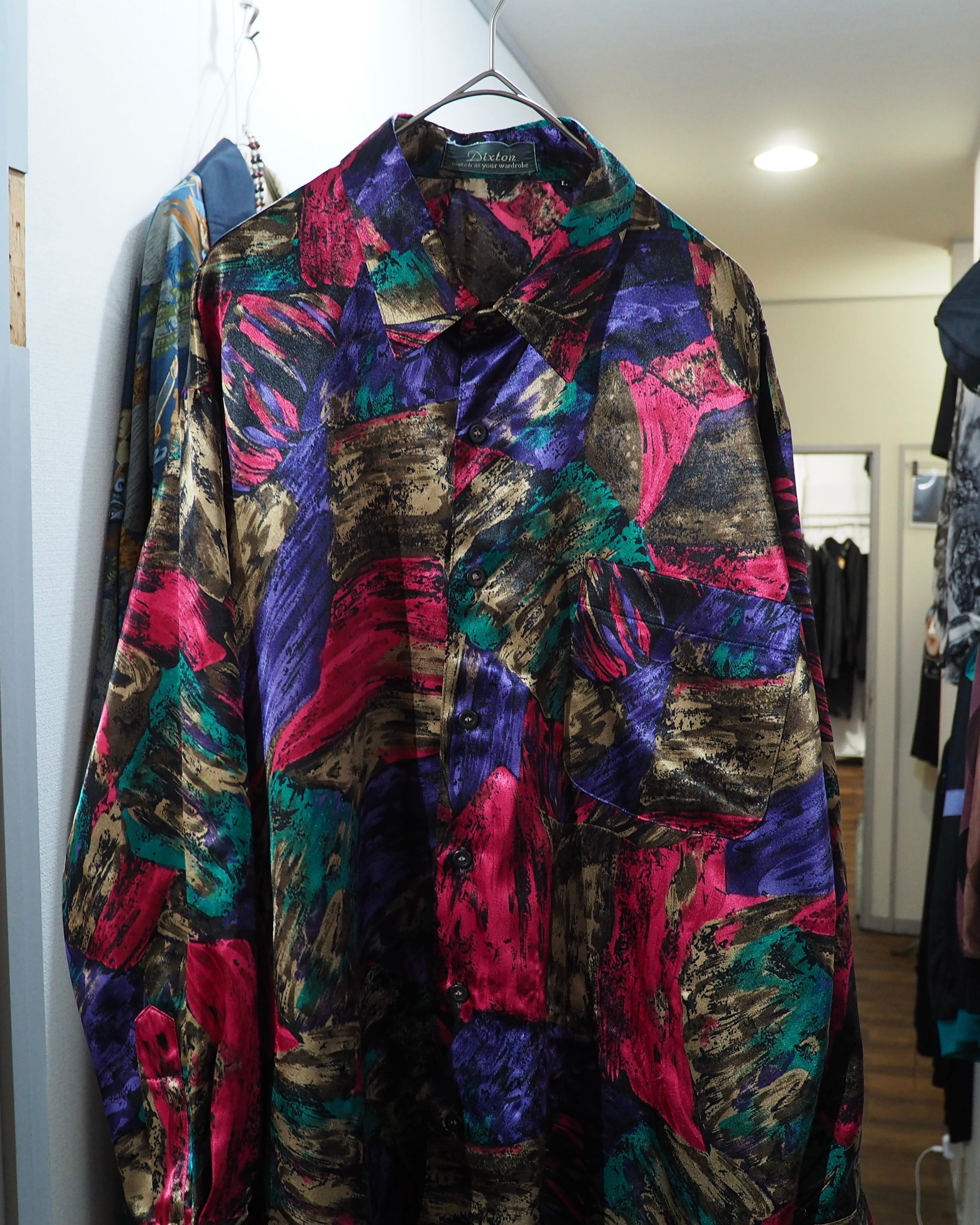 1980 - 90s Bewitching Multi Color painted vintage Drape loose Shirt
