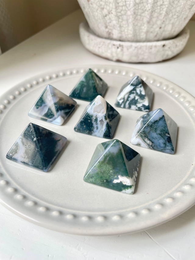 Moss Agate Pyramid / モスアゲート　ピラミッド