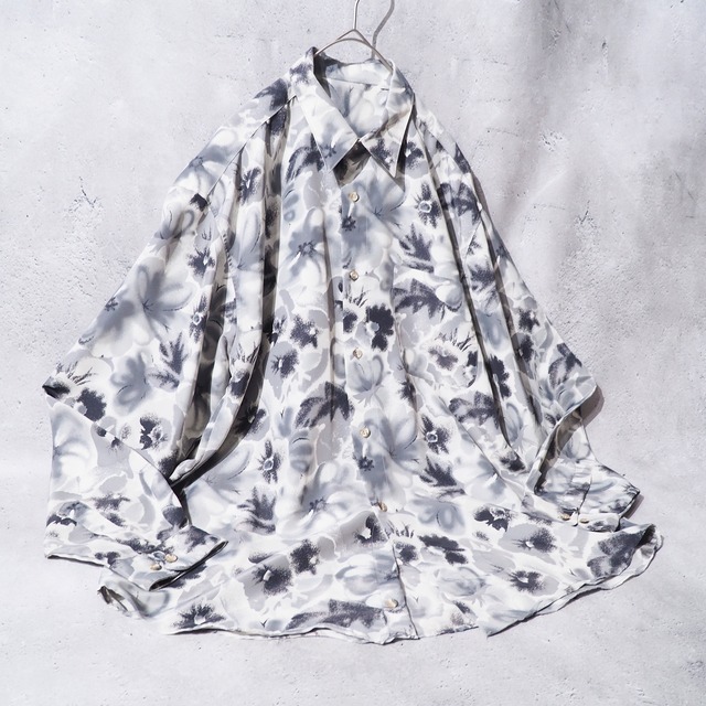 1990s Beautiful monotone Flower All Over vintage Drape loose shirt