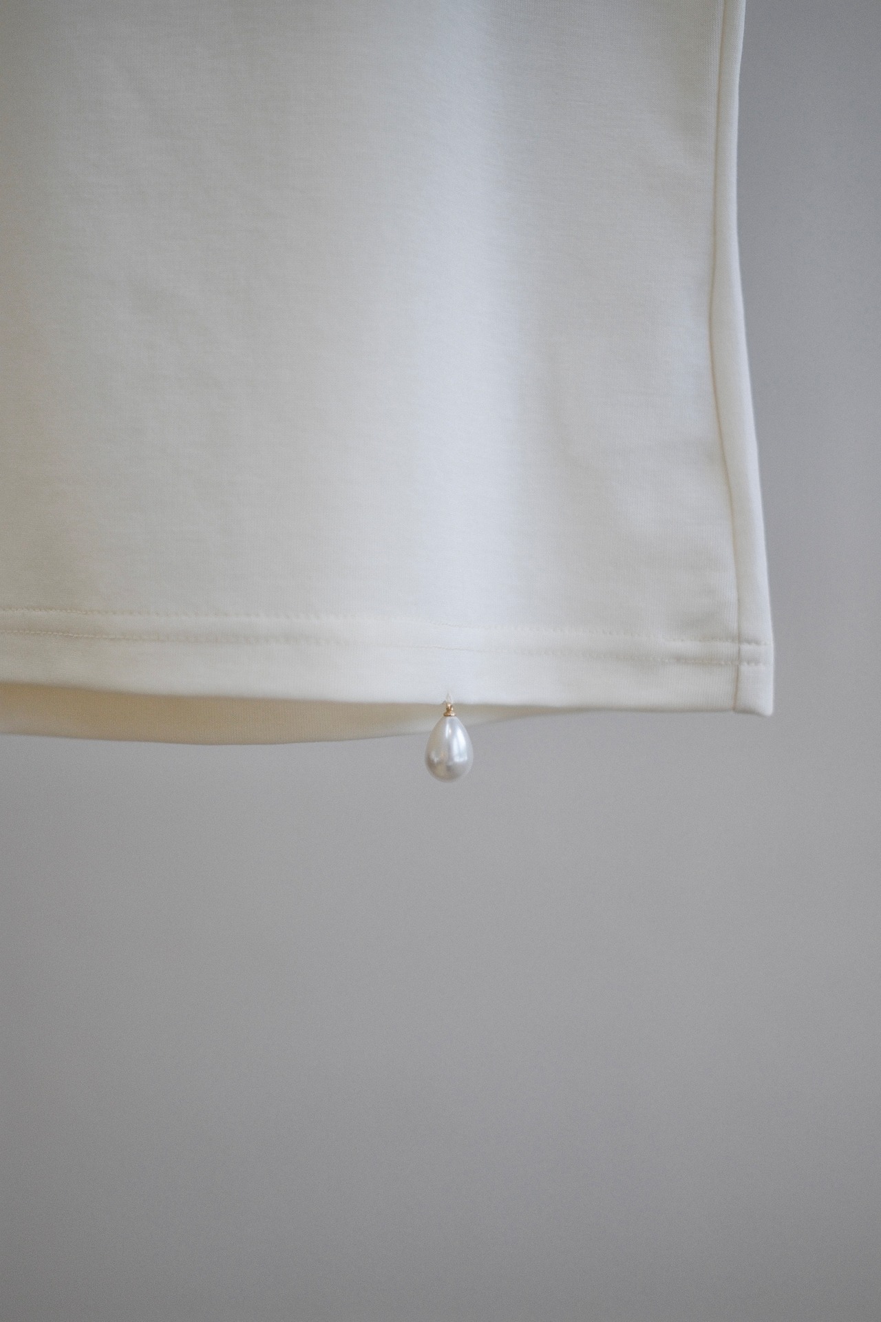 Studded Compact Tee  / IVORY - 3