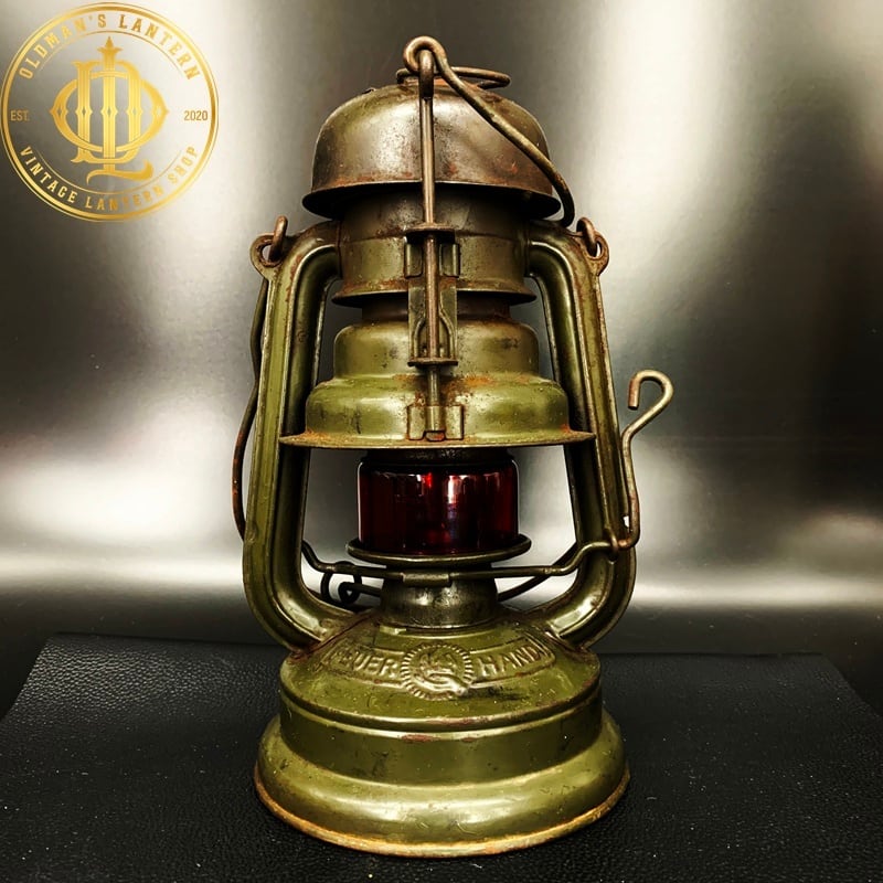 Feuerhand 176Lu レッドグローブ | Oldman's lantern