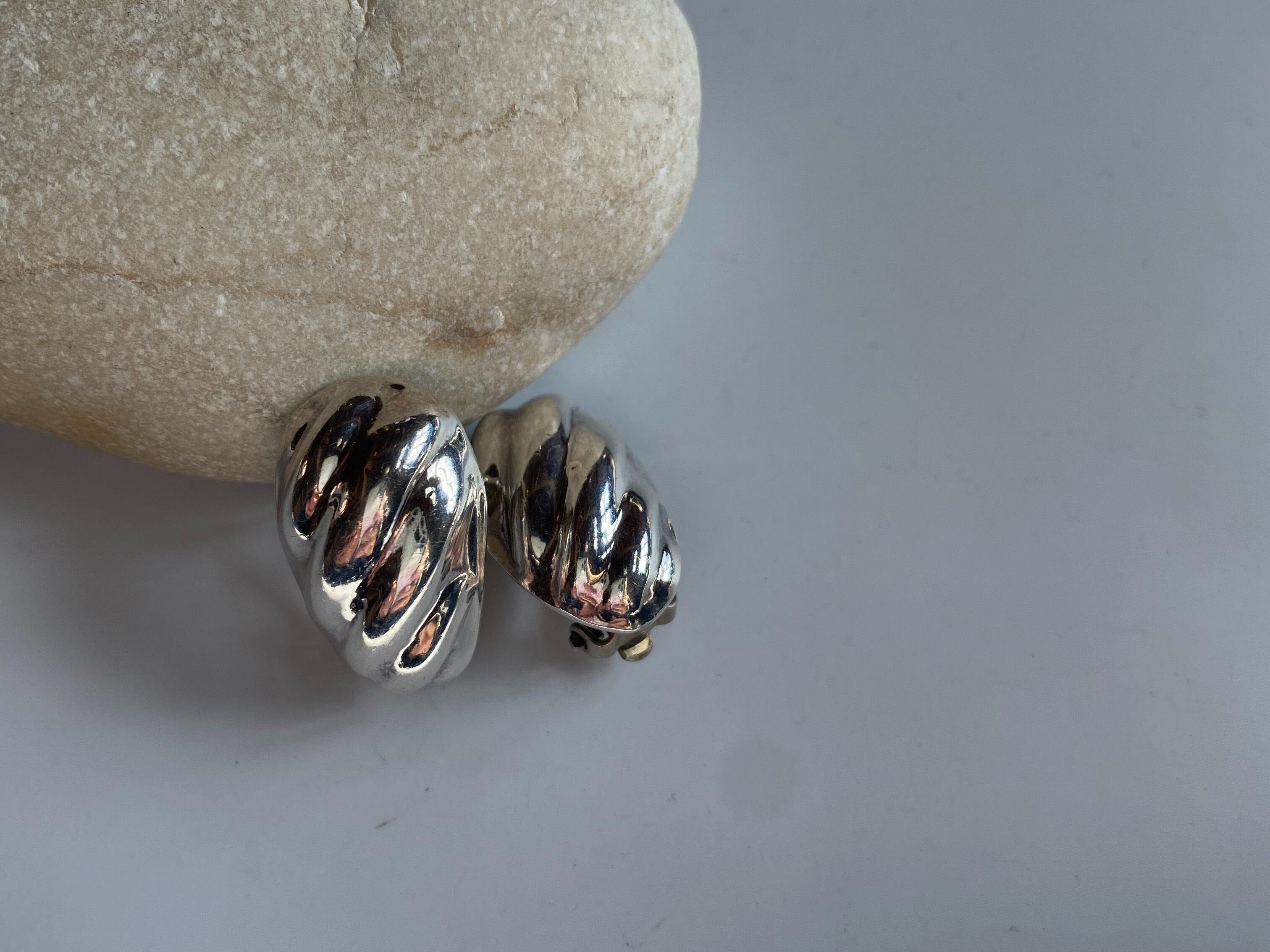 <vintage silver925>oval ribbed earrings
