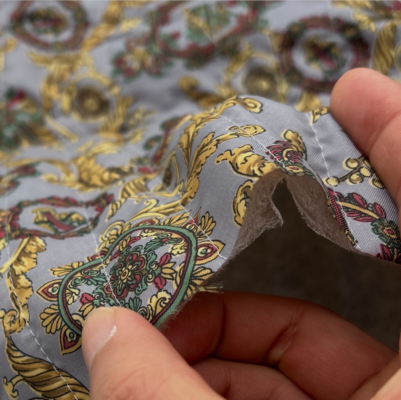 ★CT184◆オーダー50cm単位◆キルト生地◆バロック調柄◆グレー