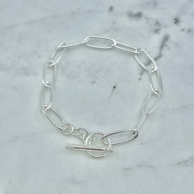 UCB-13 T-Bar Bracelat