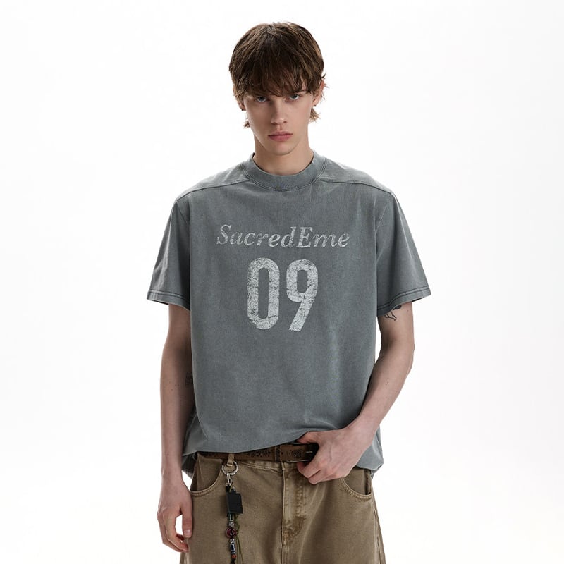 A PUEEアメカジ風アルファベットプリントTシャツ