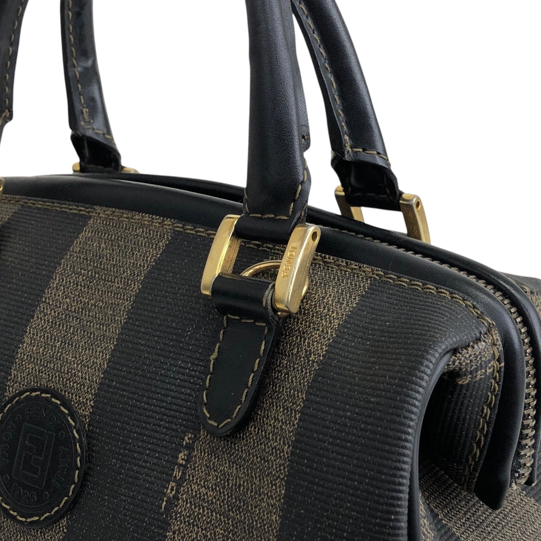 FENDI フェンディ ペカン柄 ショルダーバッグ ブラック PVC FENDI フェンディ ペカン柄 ショルダーバッグ ブラック PVC