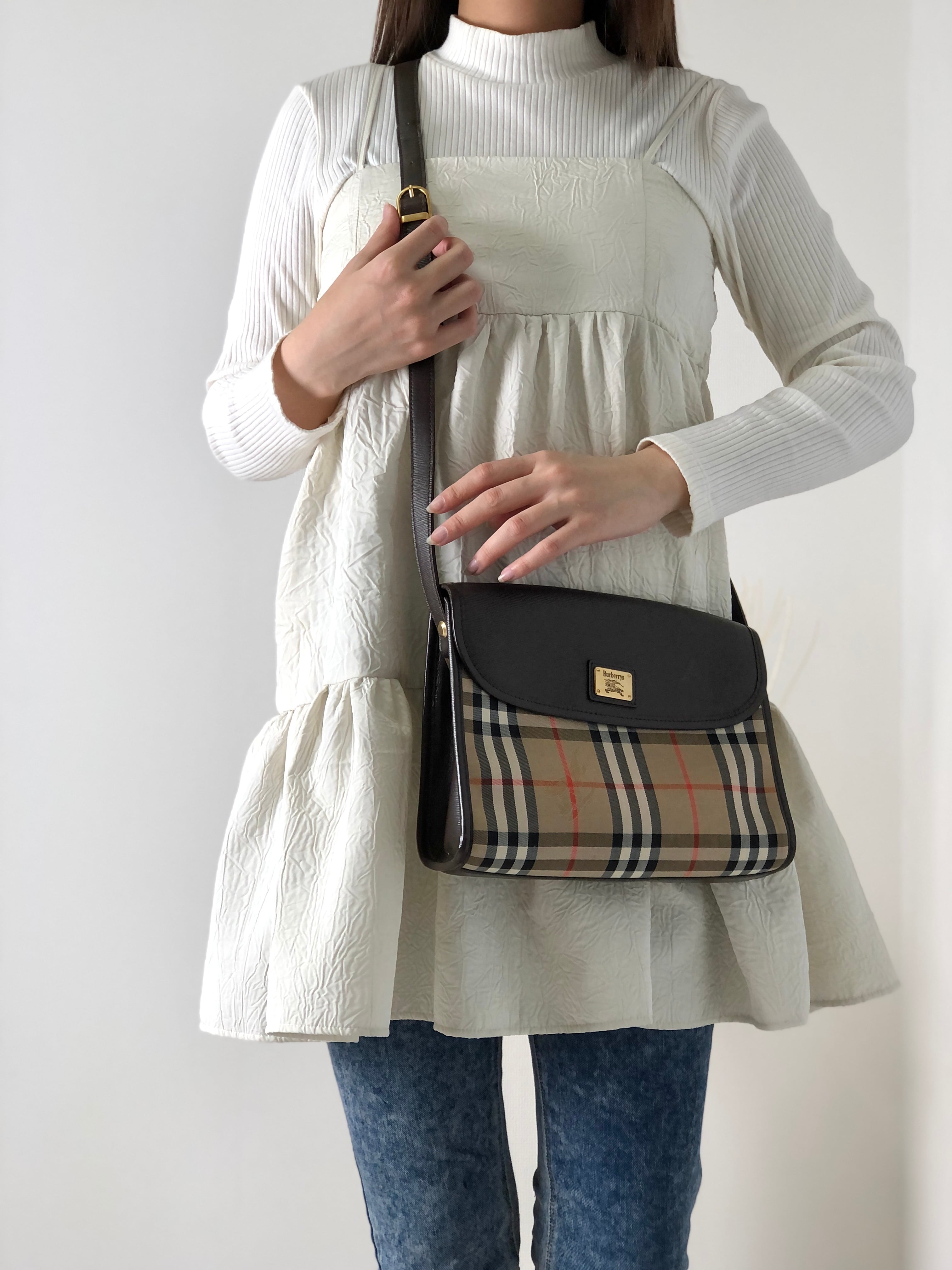 BURBERRY  バーバリー  ショルダー  ヴィンテージ  チェック BURBERRY（バーバリー） 中美品 チェック柄 ヴィンテージ ショルダー