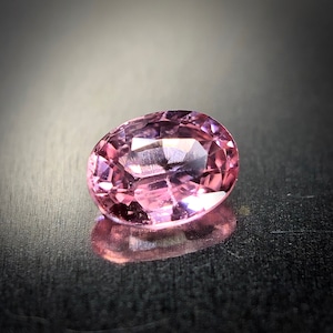 繊細にきらめく睡蓮色 0.18ct 天然 パパラチャサファイア DGLソーティング付属