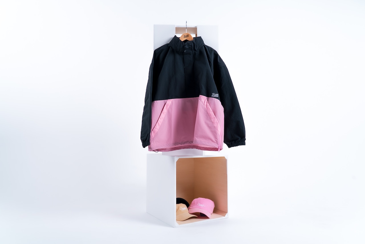 BLAZZ Anorak / Made in JAPAN -BLACK x PINK-