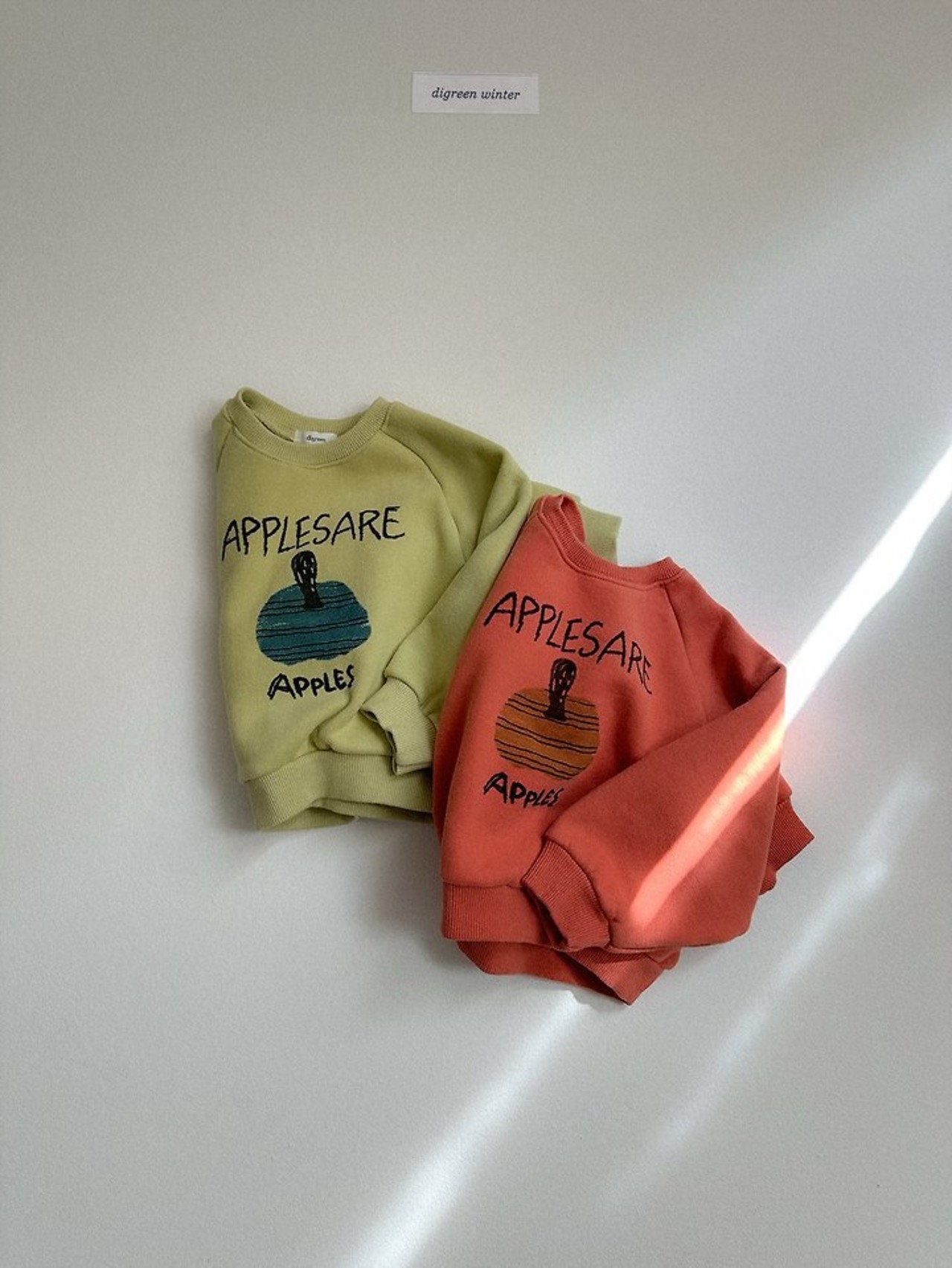 〖取寄〗韓国子供服 / 26winter / Digreen / アップルトレーナー / キッズ / 冬服 *S~2XL*