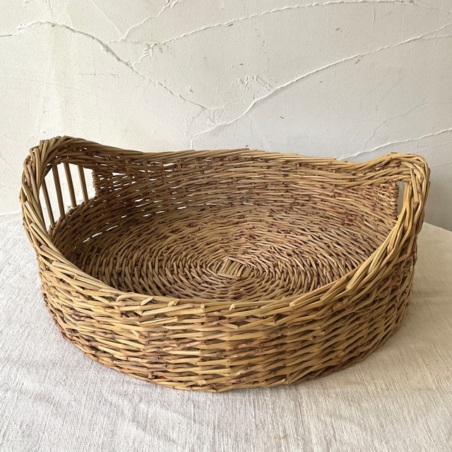 ナツメヤシのかご