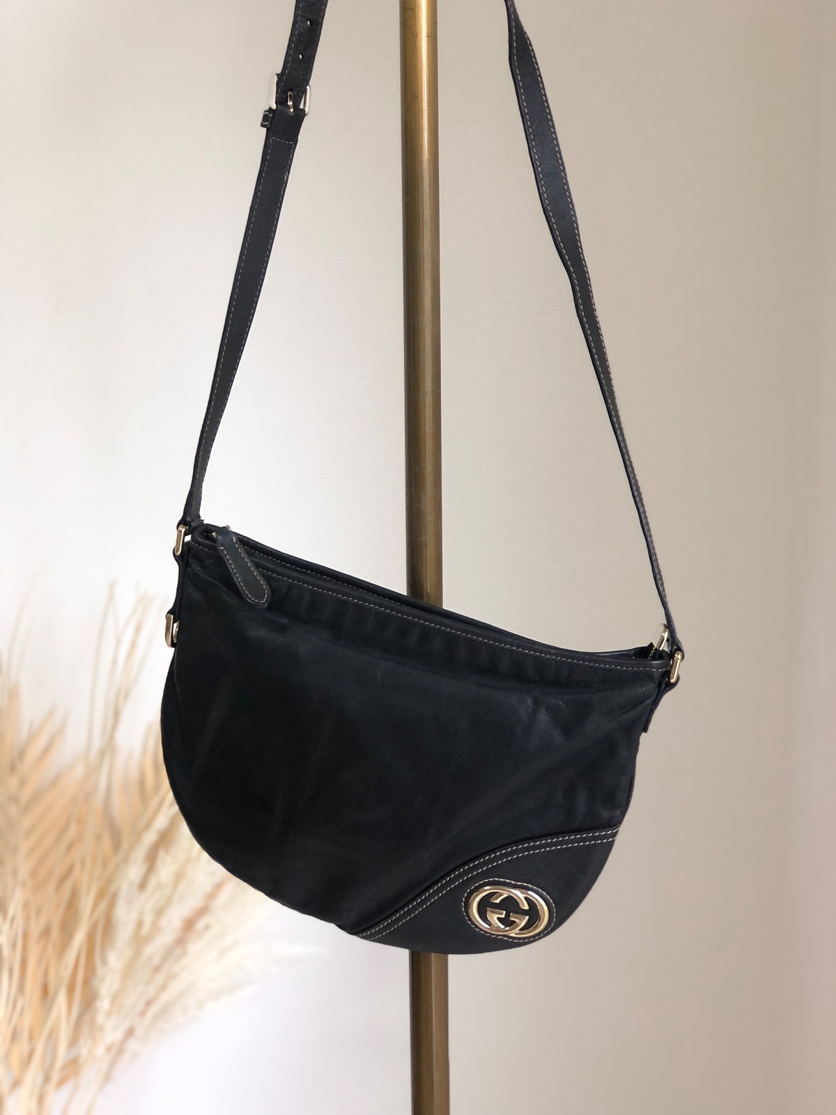 GUCCI グッチ ショルダーバッグ ブラック インターロッキング レザー 