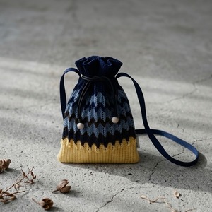 TRICOTÉ / EN SHOULDER BAG NAVY
