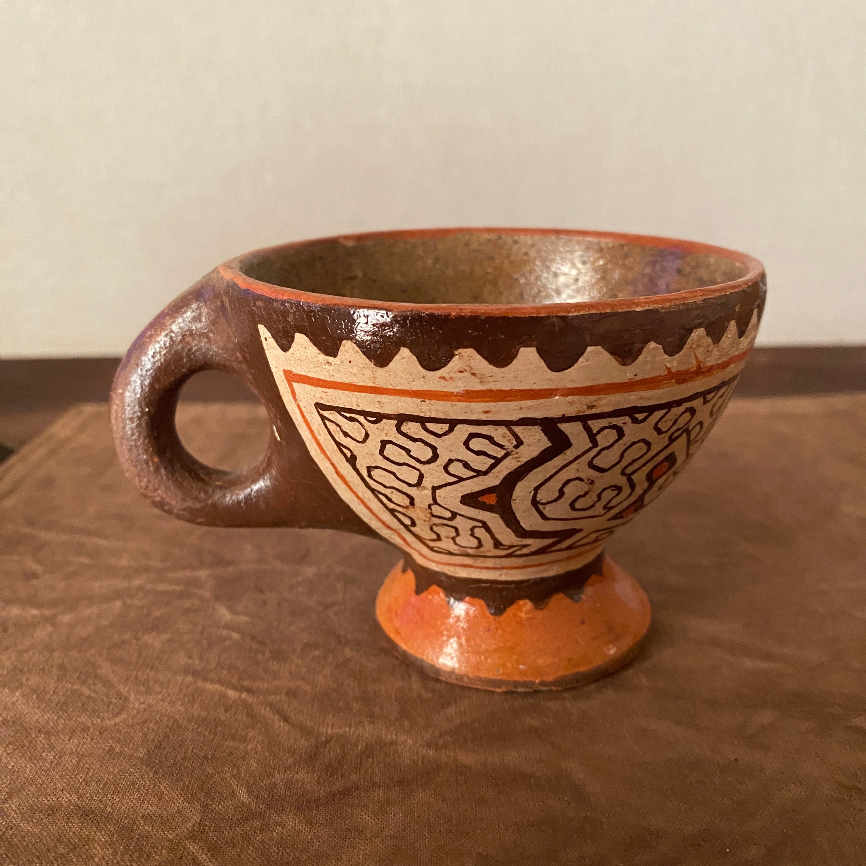 アマゾンの陶芸、木彫り | アマゾン屋 シピボ族の泥染めとバッグと雑貨