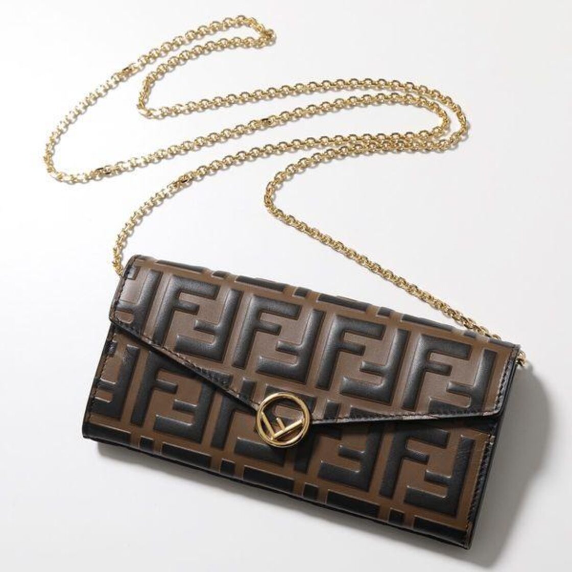 フェンディ 財布 FENDI カーフレザー ブラック 冷たかっ FFエンボス
