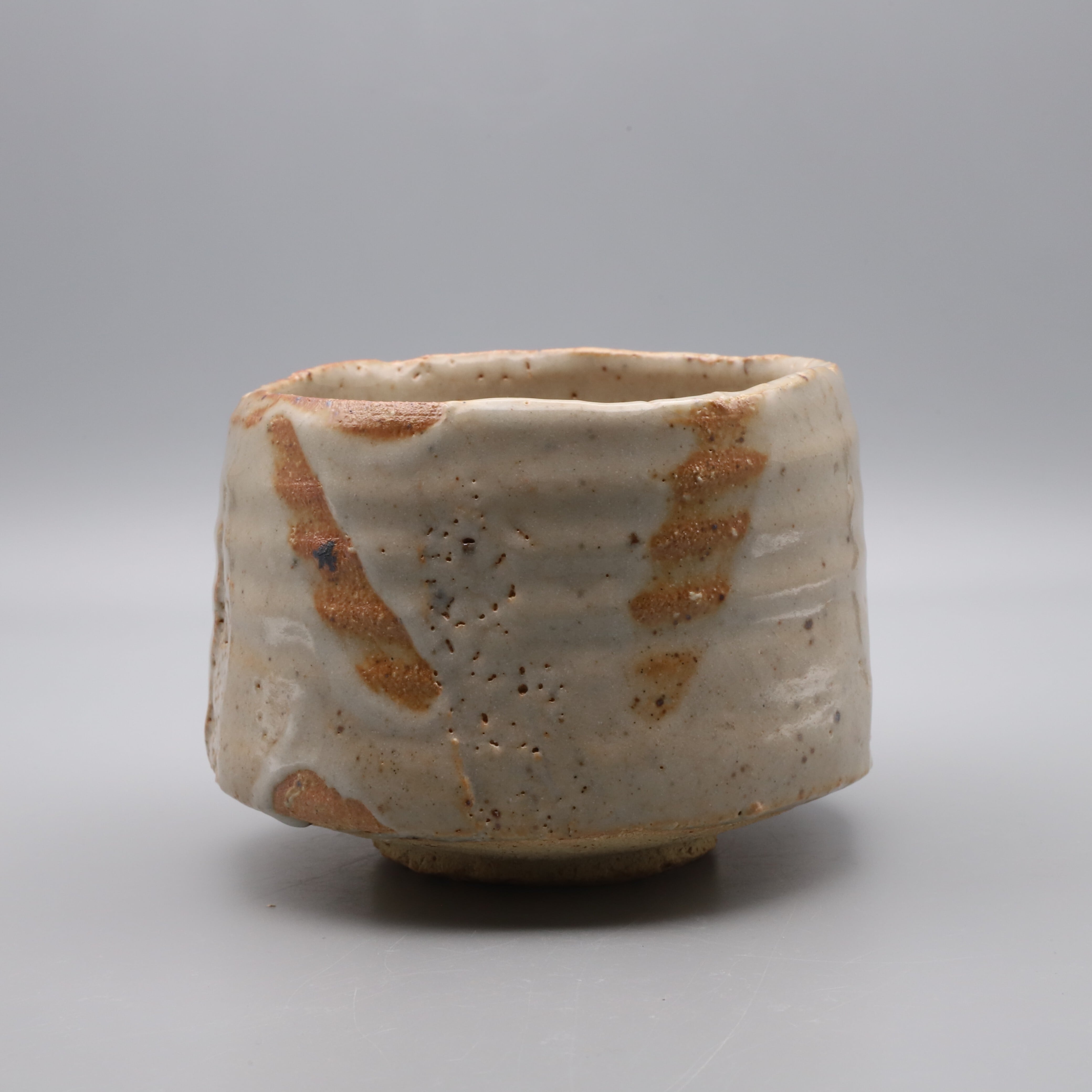山田 正和 志野湯呑 Masakazu Yamada, Shino yunomi (teacup） | 茶碗