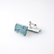 ひらたい ピアス/イヤリング