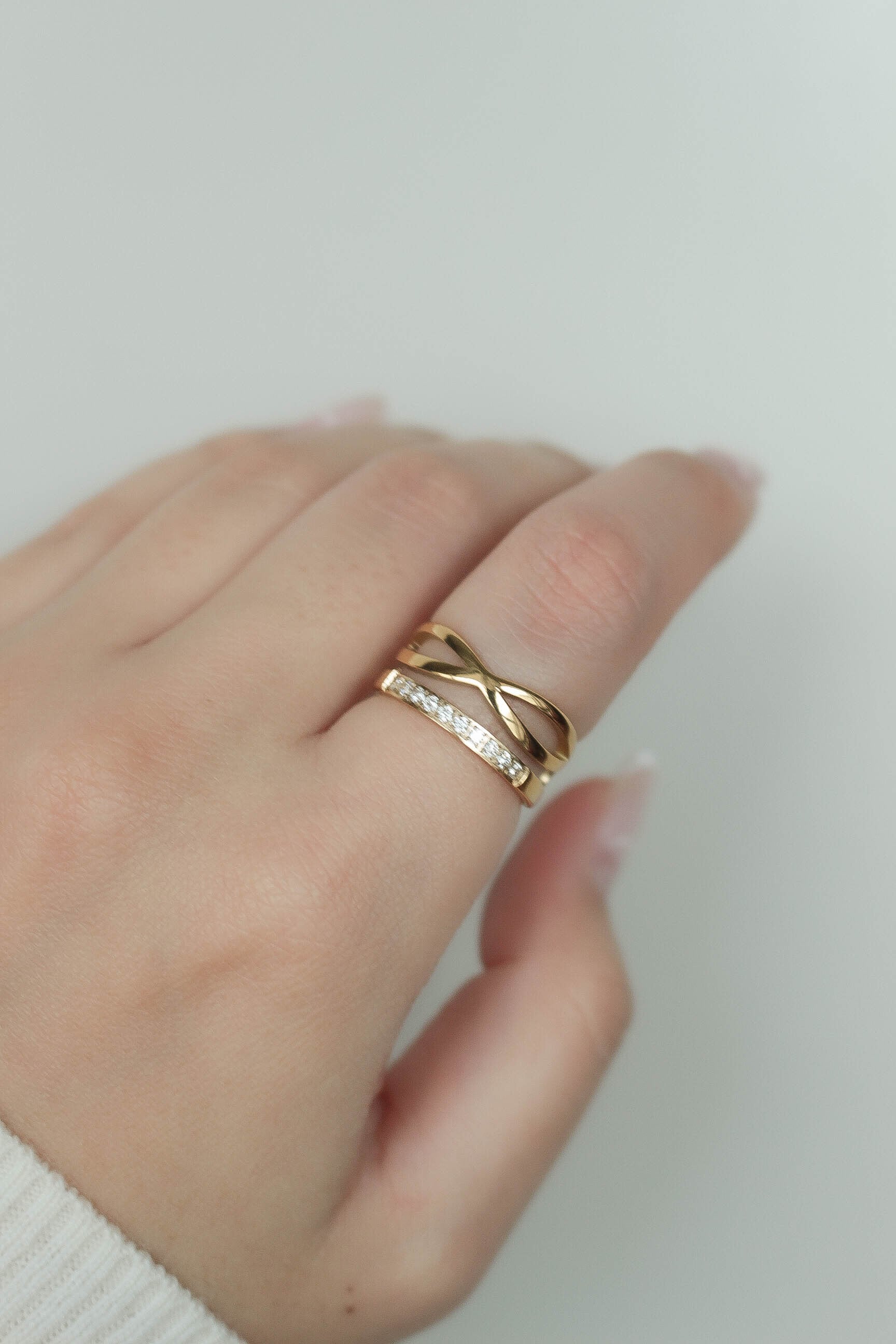 Cross Combi Zirconia Ring