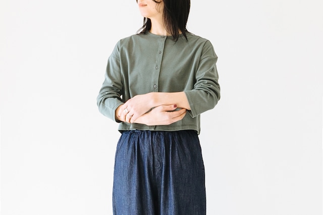 DRY TOUCH HIGH TWIST RIB - CROPPED CARDIGAN ：ドライタッチ強撚フライス - クロップドカーディガン【日本製】