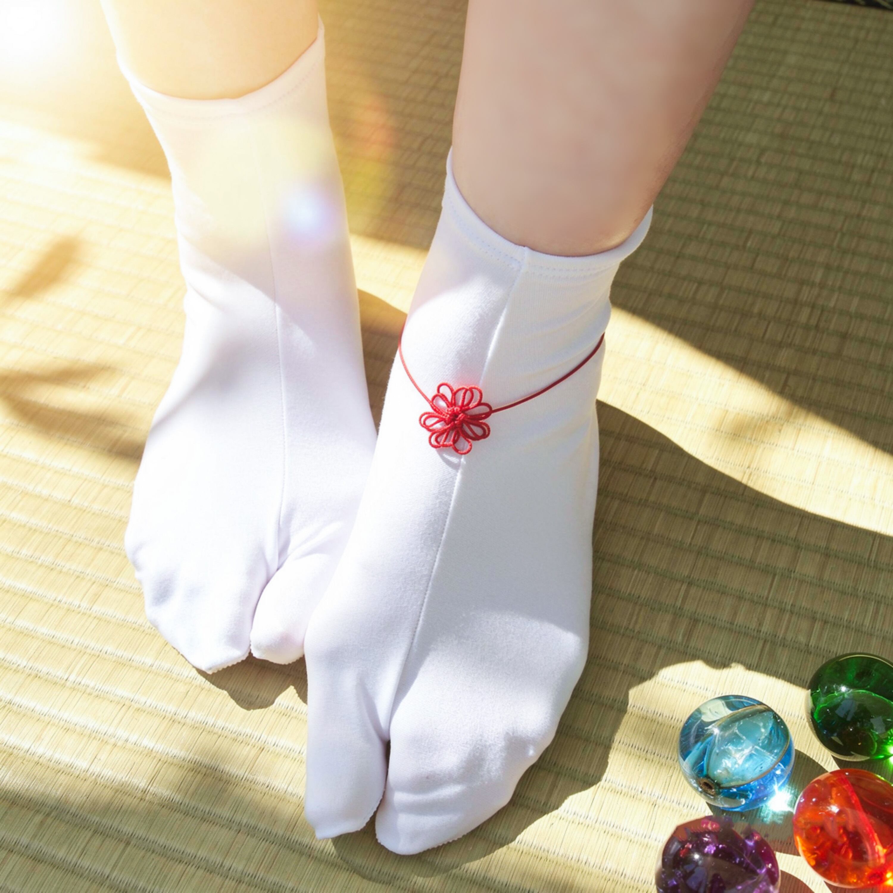 飾り結びアンクレット「ひとさしの、果」【軽量】浴衣や着物、和装の足元に。