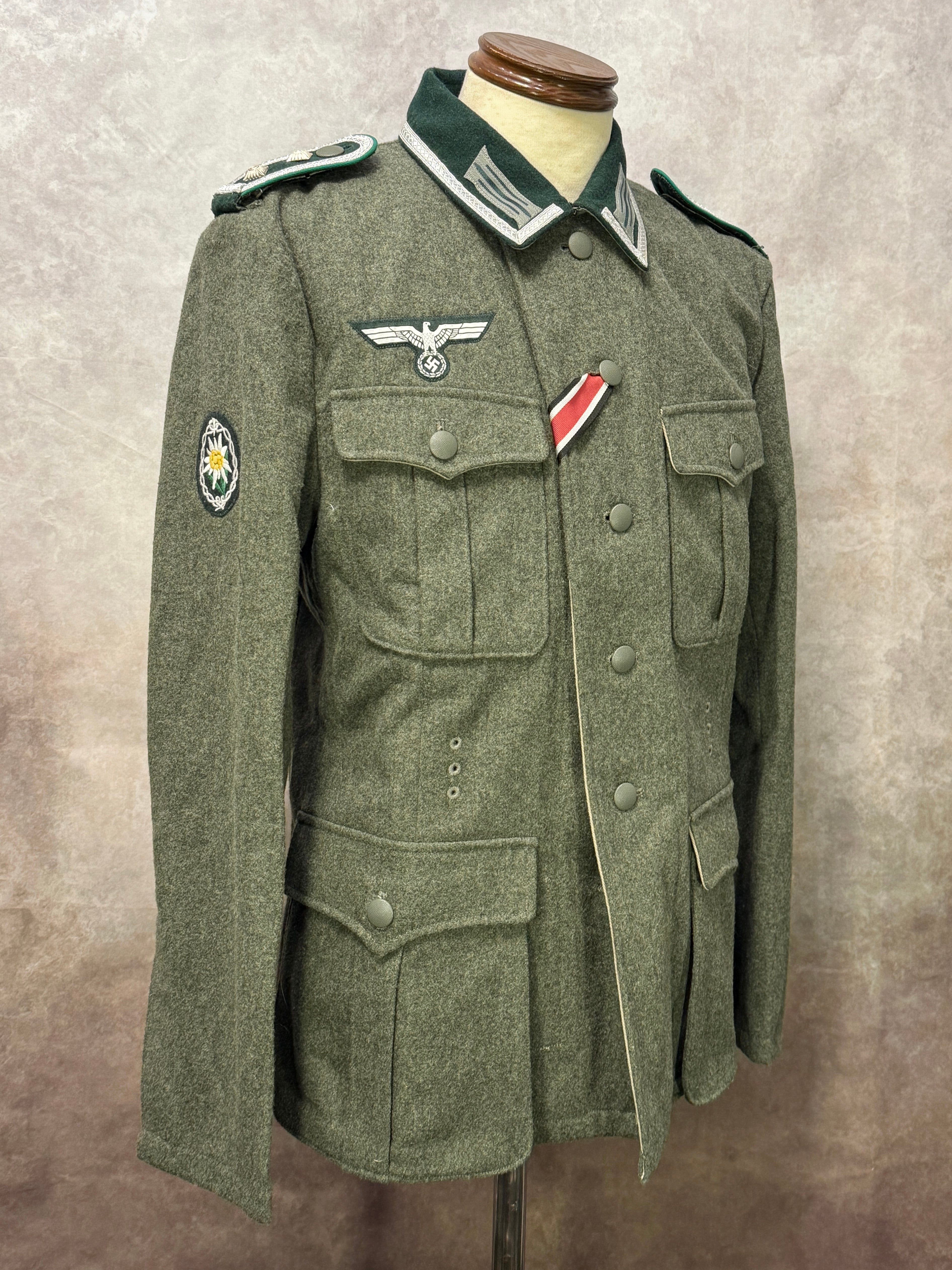 USED】WWIIドイツ軍 M36野戦服 陸軍曹長徽章付き | アイヘンバウム