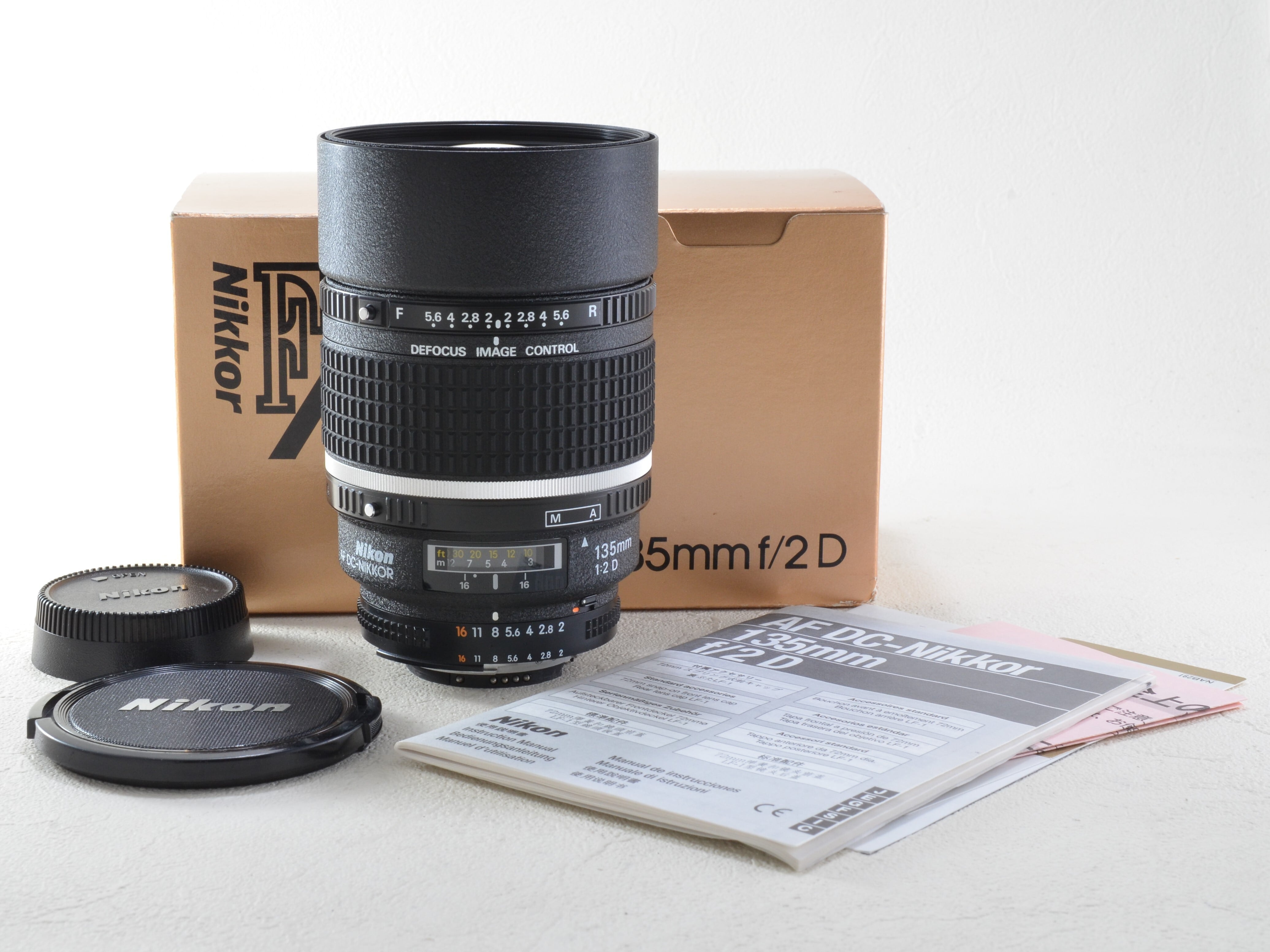 Nikon Ai AF DC NIKKOR 135mm F2D 元箱付 ニコン（51720 ...