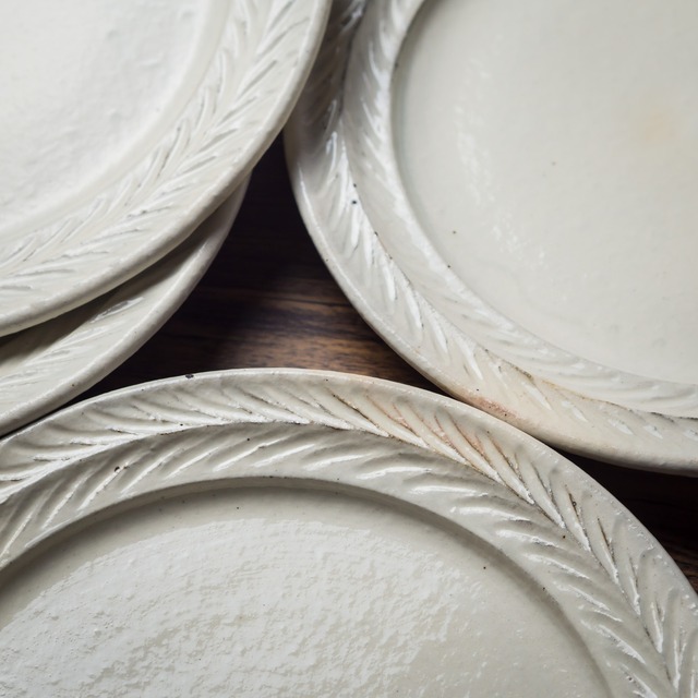 鉄散リーフリム皿 8寸（大皿・リムプレート）／古谷 浩一