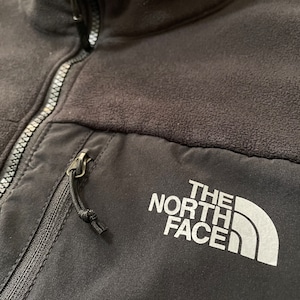 【THE NORTH FACE】フリースジャケット デナリジャケット 中間着 ワンポイントロゴ ジップアップ フルジップ 胸ポケ ナイロン 切替 M ノースフェイス US古着