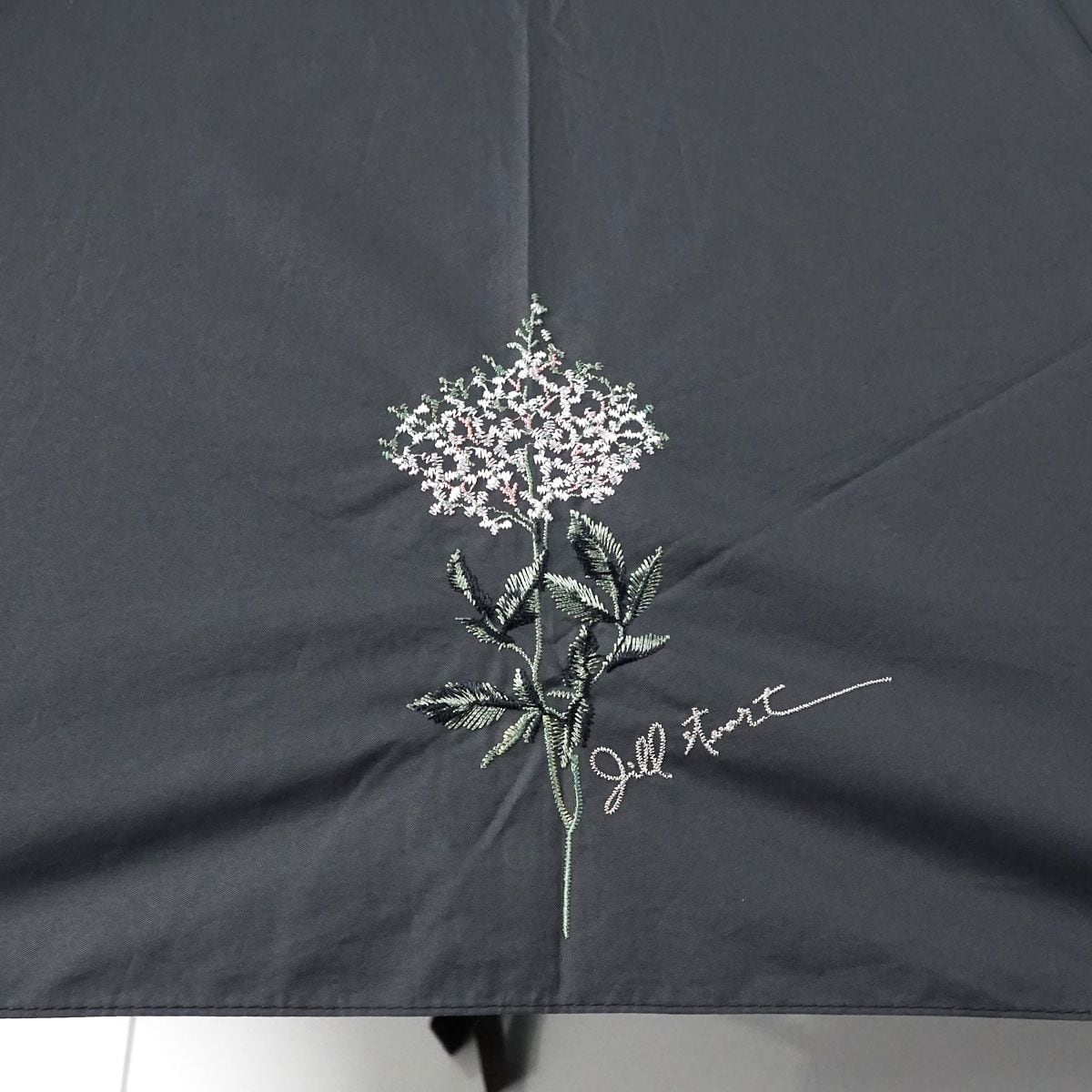 JILLSTUART 晴雨兼用 折りたたみ傘 刺繍 ドライフラワー 折りたたみ日傘 JILL STUART ジルスチュアート USED品 晴雨兼用