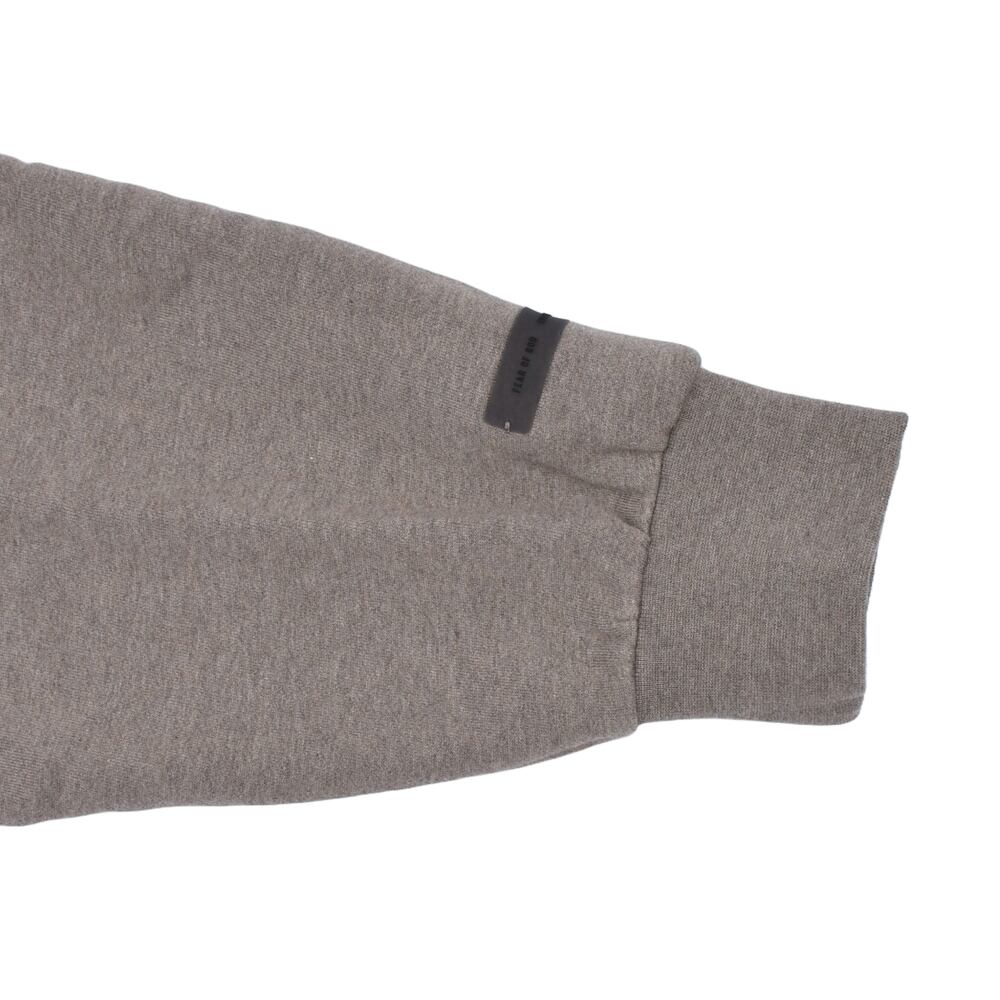 ESSENTIALS】Classic Fit Fleece Crewneck | AYIN