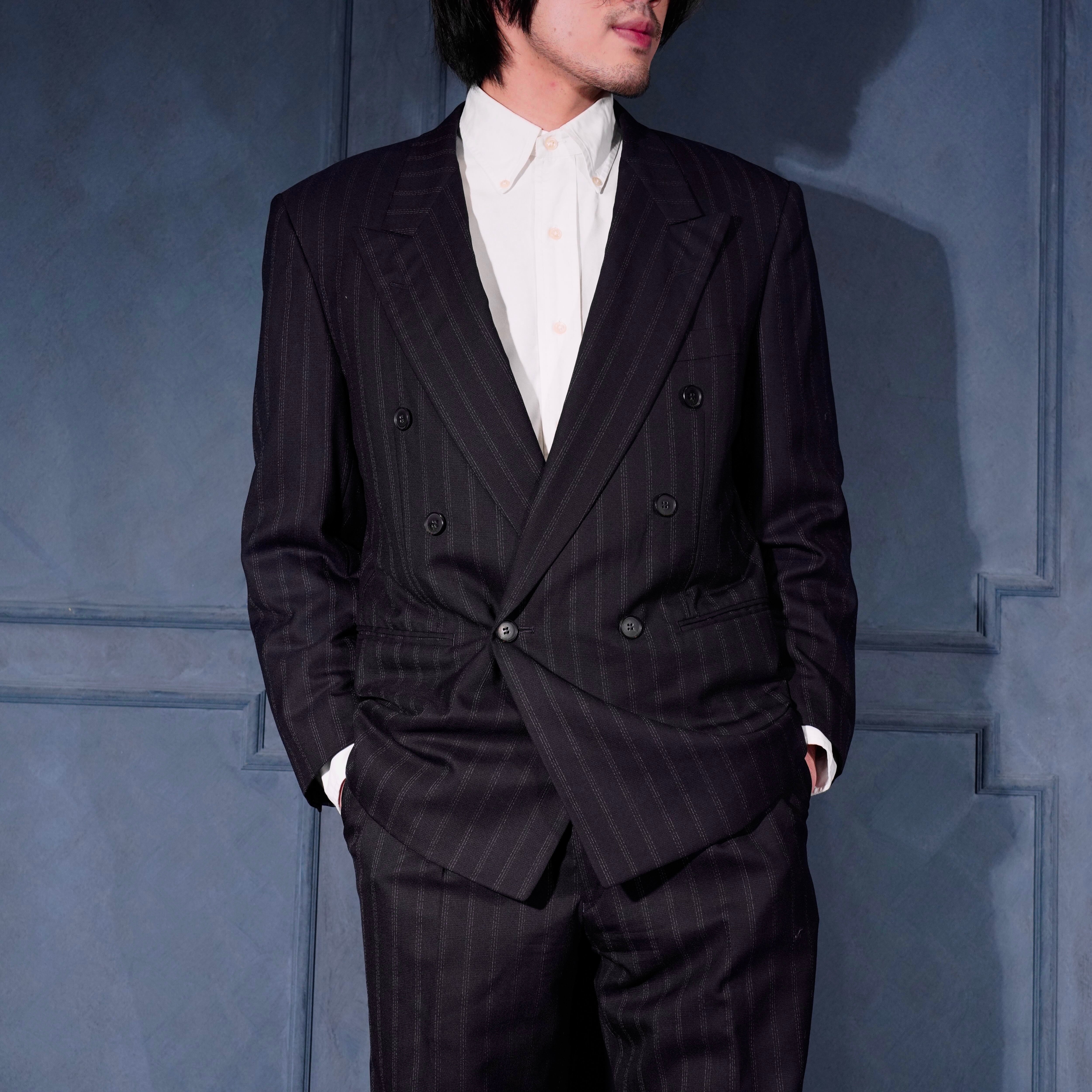 EU VINTAGE ヨーロッパ古着ボタンチロリアンセットアップスーツ EU VINTAGE ヨーロッパ古着コインボタンチロリアンセットアップスーツ