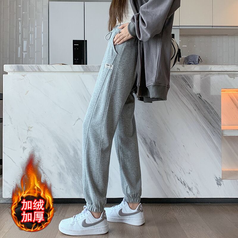 【新作】【送料無料】 グレーのスウェットパンツの女性のズボン春と秋のルーズカジュアルな秋と冬のベルベットのスウェットパンツワイドレッグレギンス 03687330162