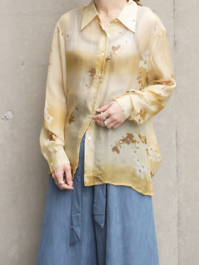 Floral Pattern Vintage Gradient Sheer Shirt