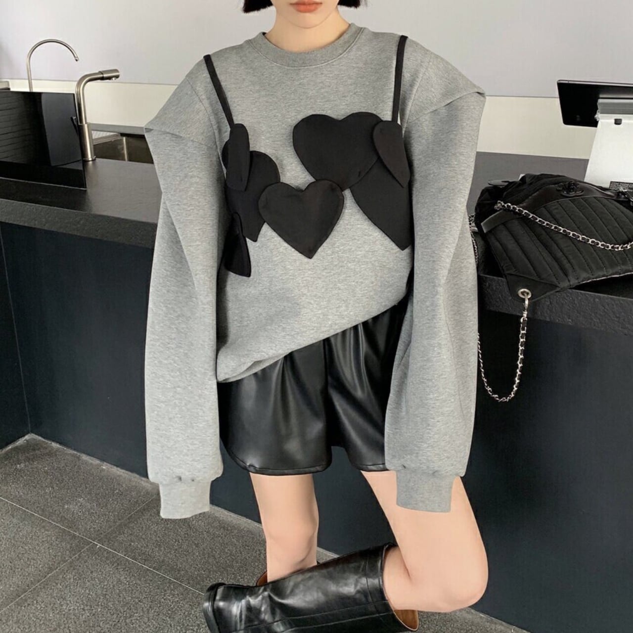 Heart Patch Sweat 01095