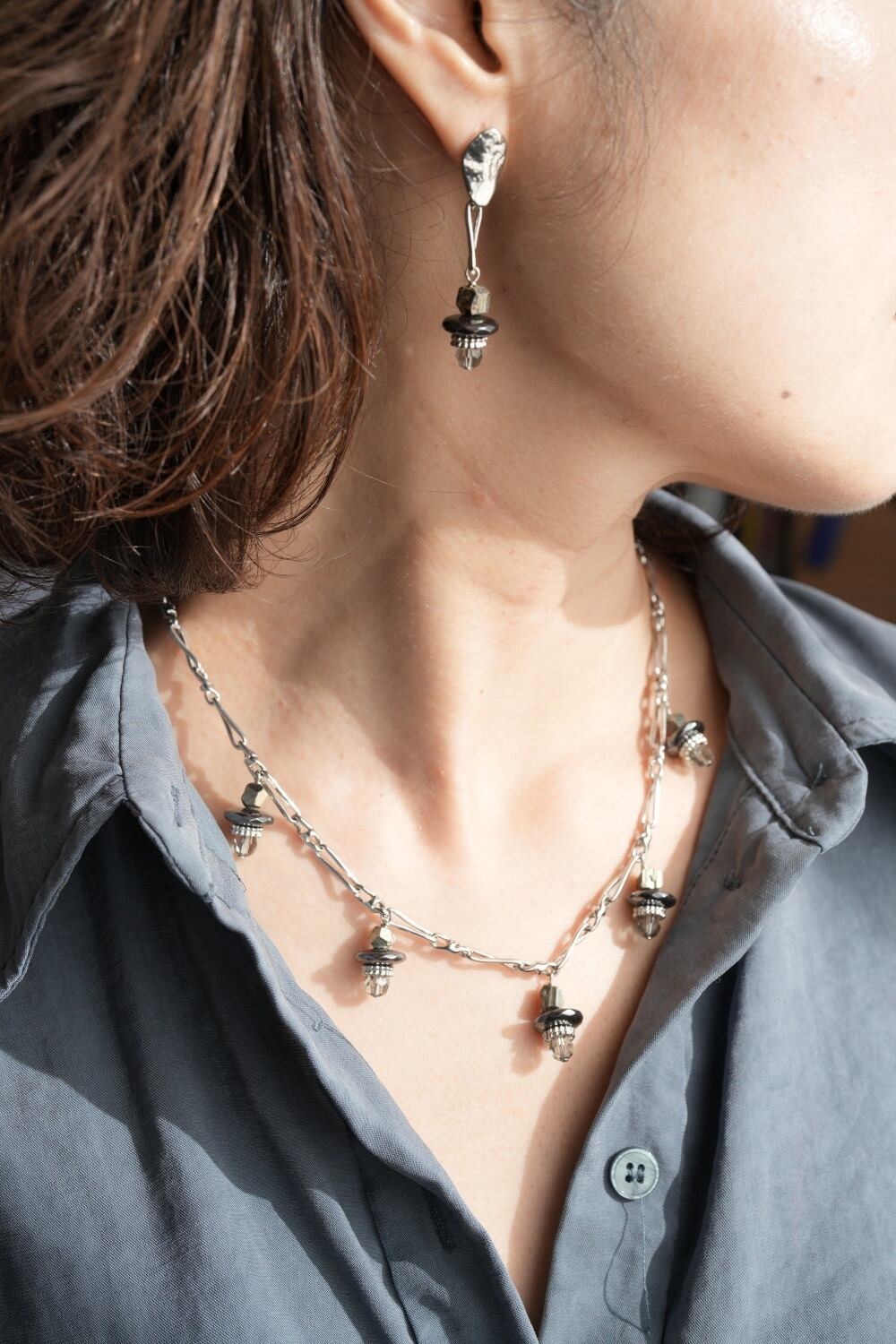 la luce drops necklace
