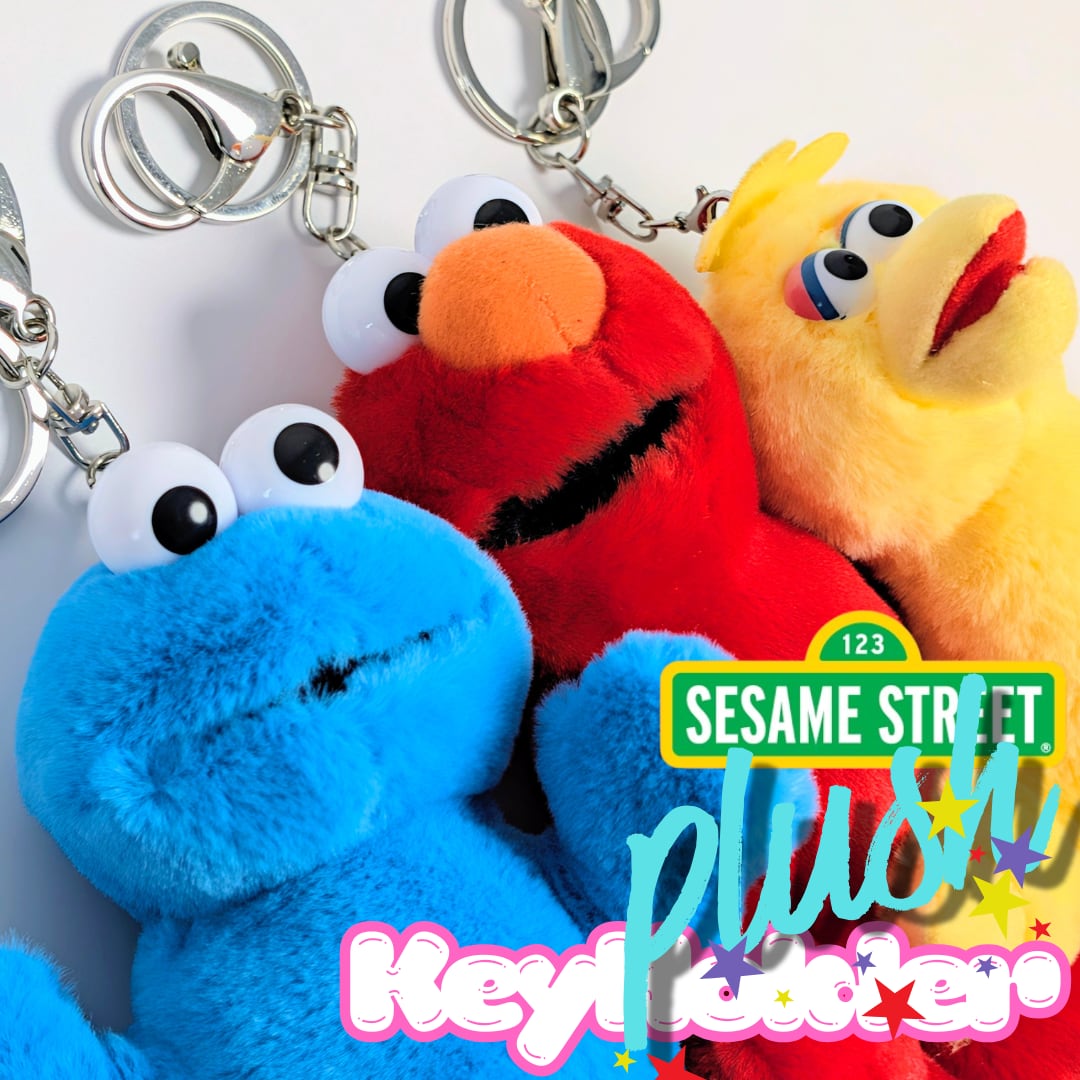✨️肌触り良すぎて…(。-ω-)zzz…(。ﾟωﾟ) ﾊｯ!✨️☆【 SESAME STREET（ セサミストリート ） 】 クッキーモンスター / ぬいぐるみキーホルダー / プラッシュキーホルダー / マスコット 〚アメリカン雑貨 アメトイ〛