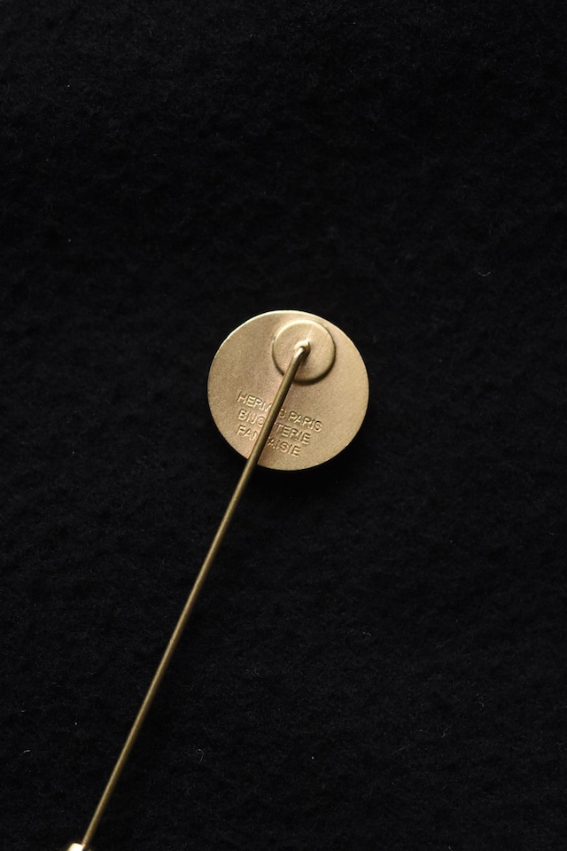 Utah／"HERMES" sellier shell pin brooch